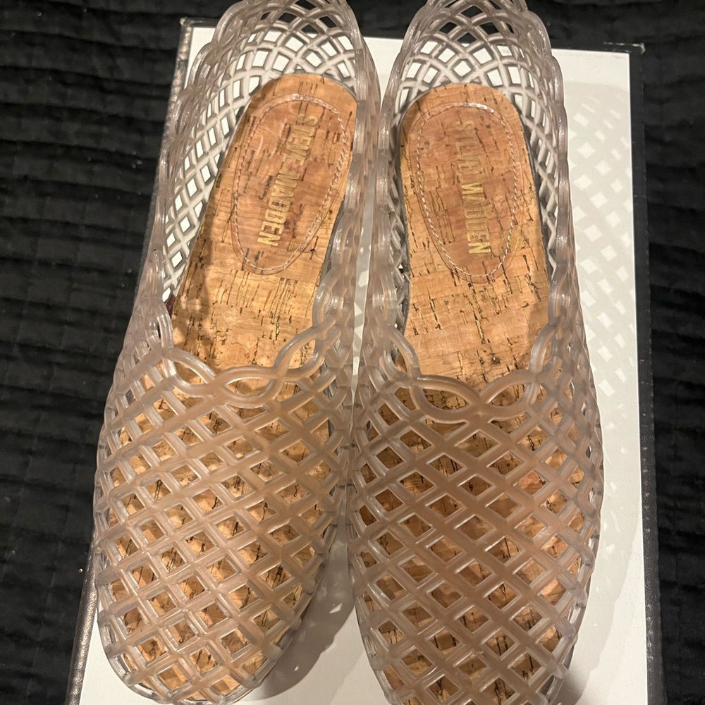Steve Madden Grove clear jelly flats